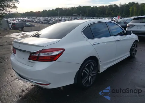 2016 Honda Accord Sport z USA, uszkodzony, nr VIN 1HGCR2F52GA139070